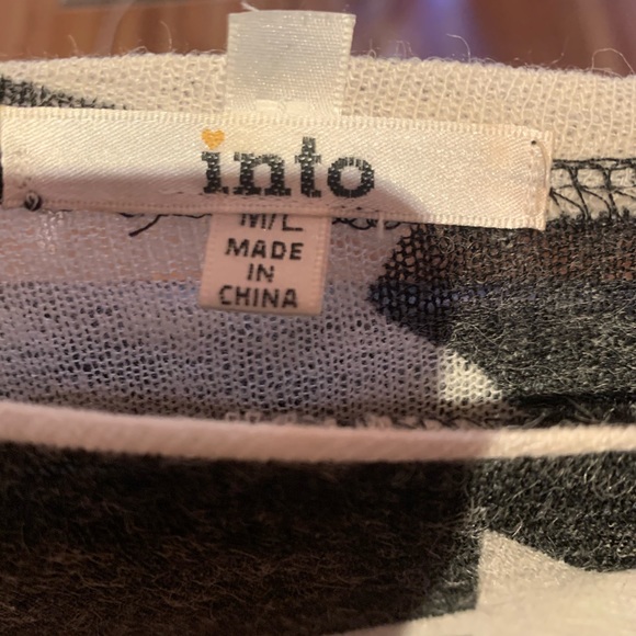 STAR PRINT KNIT TOP - Picture 6 of 6